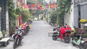 khó có căn thứ 2 ngay nhà hàng bến sông hẻm xe hơi tránh - nhà mới tinh kịp vào dọn trước tết