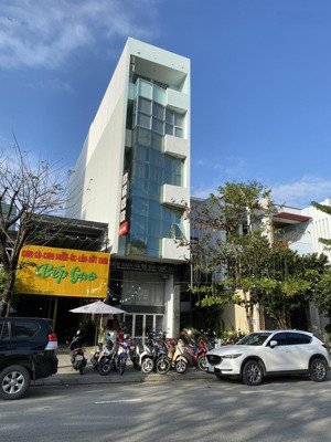 cho thuê nhà nguyên căn làm văn phòng làm việc, cty, trung tâm đào tạo, kt 5x28 x6tầng = 800m2 sàn