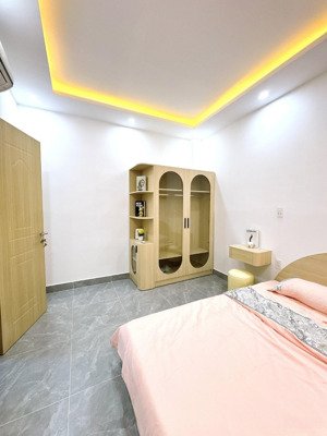 bán siêu phẩm nhà 3 tầng, full nội thất trên đường tăng bạc hổ, p.11, bình thạnh.