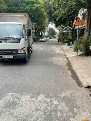 đất đẹp mtnb đường 14m khu ao sen 5 x 24m xây 3,5 tấm - sát công viên - cách aeon chỉ 1 phút