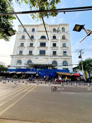 bán tòa nhà góc 2 mt 307-309 lê văn quới, bình tân dt 2056m2 hầm 7 tầng giá giảm về 245 tỷ