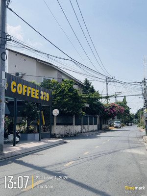 chỉ 40tr/m2 nhà mt tân hiệp 14 , ngang 9m mặt tiền kinh doanh 3 tầng , 5pn, điện 3 pha , shr .