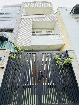 bán gấp. nhà hẻm 5m trần hữu trang, phú nhuận 63,8m² xây 1 trệt 2 lầu. sổ hồng riêng