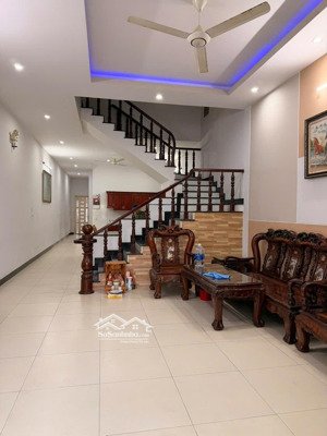 cho thuê nhà nguyên căn 3pn, full nội thất gần kcn phú mỹ 1 và cảng cái mép, tp phú mỹ, br-vt