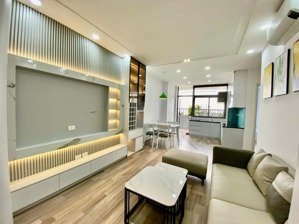hiếm 5,85 tỷ - chung cư vov mễ trì - 2 ngủ 2wc - tầng 18 - nội thất 5 sao
