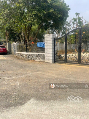 chính chủ gửi bán lô đất đẹp lâm sơn, lương sơn, sẵn khuôn viên. diện tích: 928m² thổ cư: 400m²