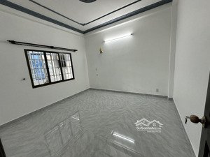 cho thuê gấp nhà riêng 3pn, 3wc tại đường 11, bình thọ, thủ đức, 13 triệu