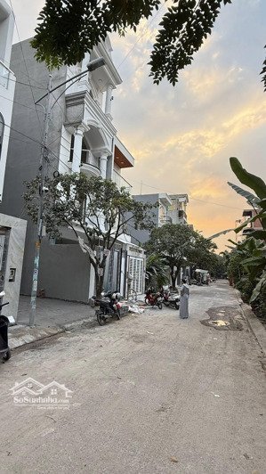 bán nhà 3 tầng - kdc nam khang 6,6 tỷ - 4 pn 3 wc