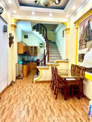 siêu hot! quan nhân, 20m ra phố, nhà nở hậu, nhà dân xây ở ngay. 32mx4t. chỉ 7,5 tỷ