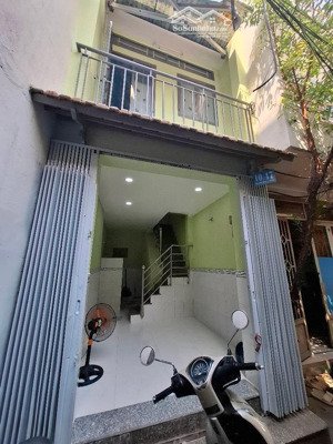 nhà trung tâm q8, nhỉnh hơn 1ty