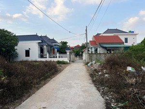 64,7m² full thổ ô tô vào tận đất giá công nhân ân thi