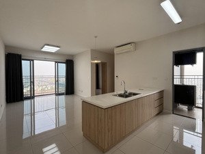 chính chủ cho thuê cc palm heights 2pn 2wc, 85m², giá 17tr/tháng, không gian xanh, riêng tư