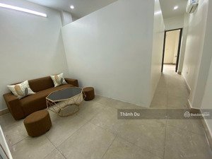 cho thuê căn hộ 75m2 2 phòng ngủ khách, bếp và wc giá 7 triệu / tháng ngọc lâm, long biên