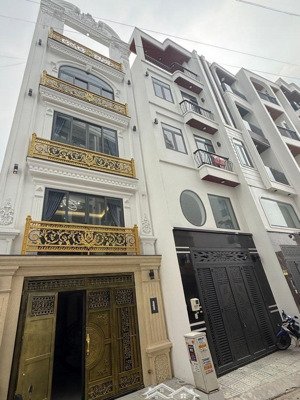 khu phân lô đồng bộ gần aeon bình tân, ngang khủng 5m, nhà mới 5 tầng 50m2, gara oto chỉ hơn 7 tỷ