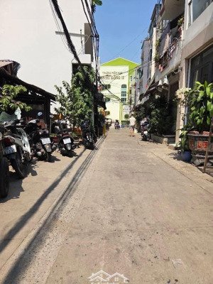 nguyễn văn luông - quận 6 - xe hơi vô nhà - gần vòng xoay phú lâm - 70m2 (5x14) - 2 tầng btct