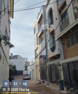 giảm 200tr/lô! bán 2 lô đất đường 39 linh đông, sát phạm văn đồng, từ 6,4 tỷ, sổ riêng xây tự do