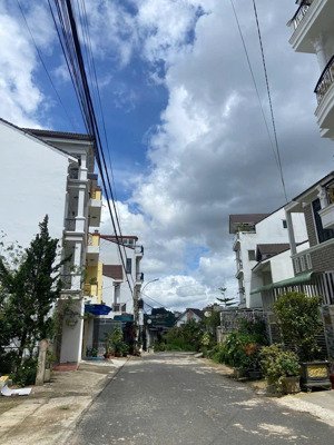 còn 1 lô duy nhất đất liên kế 132m2 giá chỉ 8,5 tỷ kqh an sơn