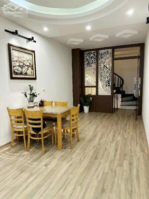 BÁN GẤP NHÀ ĐỘI CẤN TT BA ĐÌNH FULL NỘI THẤT 37M X 5 TẦNG MT 5,5M 11 TÝ