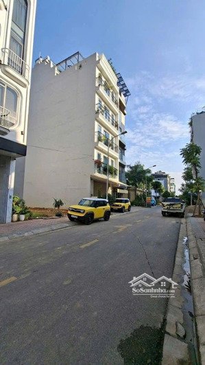 bán đất đấu giá cự khối 65m2 x 5m - view hồ công viên long biên