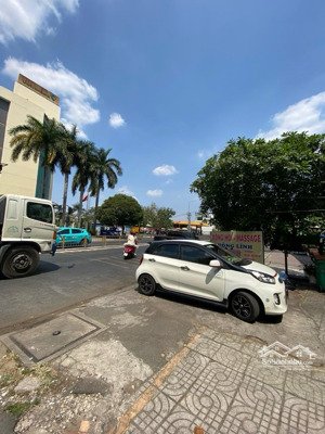 chủ nhà bán gấp mặt tiền đường tây thạnh p.tây thạnh q.tân phú-4tầng btct 4pn 5wc