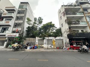 bán 900m2 quỹ đất vàng q.1 - nhà 2 mặt tiền ngay đinh tiên hoàng - 16x35m, xd hầm 10 tầng - 379 tỷ