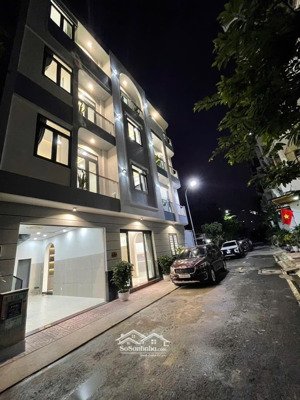 bán nhà 85/112/42 đường bình thành, ngang 14m, 4 tấm, đường 8m