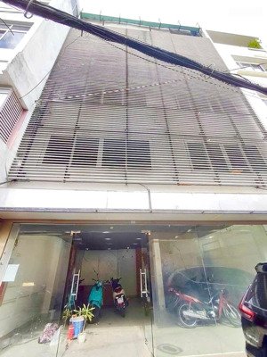 cho thuê mặt bằng kinh doanh thuộc toà nhà căn hộ dịch vụ