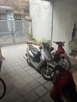 cho thuê phongg trọ khép kín có điều hoà, nóng lạnh, giường. phòng tầng 1 có lối đi riêng, có sân