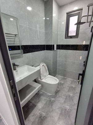 chính chủ báncăn hộ chung cư hà đô nguyễn văn công p 3, gò vấp. giá 5,6 tỷ. dt 84 m2