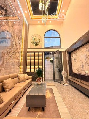 bán nhà mới 5 tầng full nội thất, dọn vào ở ngay, gần đường hà huy giáp phường thạnh lộc, q12