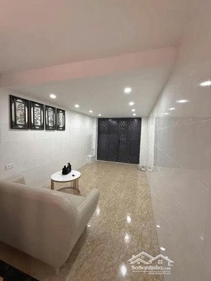 hàng hiếm - trung tâm đống đa 20/24m ; 4 tầng - 4.7tỷ nhà đẹp dân xây; khung cột chắc