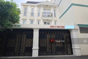 biệt thự k300. ngang khủng 8,6m. sâu 16m. 3 tầng nhà đẹp - 18,5 tỷ còn thương lượng