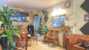 nhà mặt phố kinh doanh sầm uất