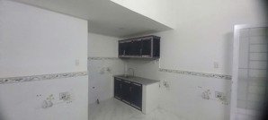 bán nhà giá rẻ kế chợ xuân thới thượng 490 triệu, kế bên mặt tiền đường lớn 10 bước chân tới