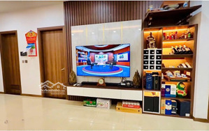 chính chủ bán nhanh căn góc 8tỷ3 tầng trung 74,5m2 giá chính chủ