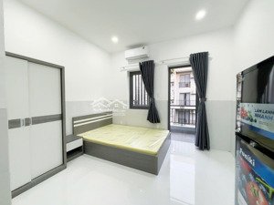 cho thuê chdv gần citisoho cát lái full nt mới keng ban công siêu rẻ 4tr4 ở được ngay