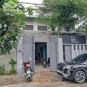 GIÁ TỐT: CHO THUÊ KHO XƯỞNG HÓC MÔN DT: 330M2, MẶT TIỀN 12M, SẴN VP LÀM VIỆC- ĐIỆN 3 PHA