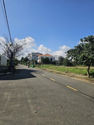 lô góc 2 mặt tiền trịnh khắc lập 84m2 sát biển xuân thiều giá tốt