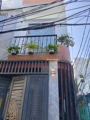 Chính chủ bán nhà 2 mặt kiệt Nguyễn Hoàng thông nhiều đường Nguyễn Văn Linh - Hoàng Diệu..