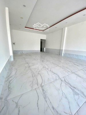 cho thuê nhà mặt tiền đường võ văn kiệt gần siêu thị lotte giá 20 triệu