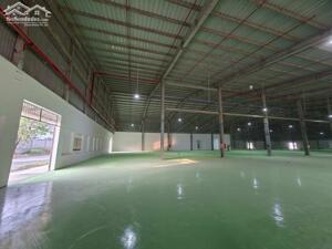 Cho thuê kho xưởng 6400m2 quốc lộ 1A, Bình Dương