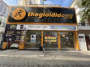 siêu phẩm! cho thuê nhà mặt phố thái hà dt 180mx3t, mt 10m vip nhất phố, nhận diện bậc nhất. alo em