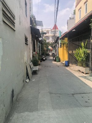 bán đất tặng nhà cấp 4 đường đông hưng thuận nối ra khu dân cư an sương - 52m2 - nhỉnh 4 tỷ