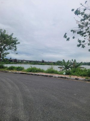 siêu phẩm biệt thự view sông đảo nổi