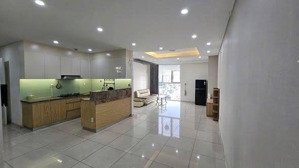 cho thuê chung cư thanh đa view 3pn 2wc ,nt gầm như full 100m