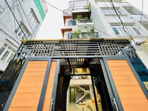 bán nhà hẻm xe hơi,65 m2 - 4 tầng- chỉ 6,8 tỷ,đường quang trung,quận gò vấp