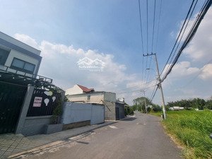 128m2 thổ cư ngang 6m hẻm xe hơi chỉ 4,1 tỷ . tại lê văn lương - nhơn đức . lh 