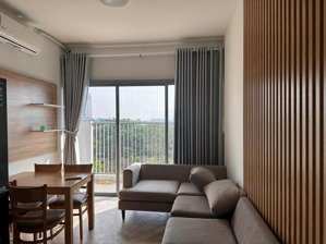 kẹt tiền bán căn hộ hausneo, full nội thất, tầng trung, 2pn, 2wc, view mát, đã có sổ, giá 4.3 tỷ