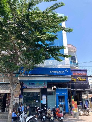 nhà mặt tiền trường chinh dt 7x21m đang cho bank thuê 60tr/tháng, 2 mặt tiền cực đẹp