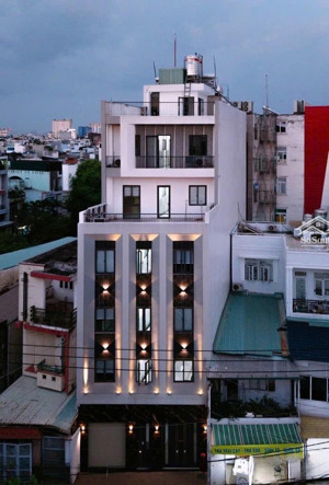 bán chdv 8 tầng, 75p, tm, hầm - dòng tiền cao - quang trung - 200m2, ngang 8m - 52tỷ